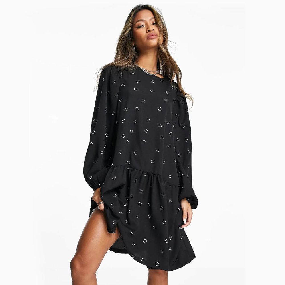 *nwt* VILA smiley face print long sleeve mini tiered drop waist smock dress